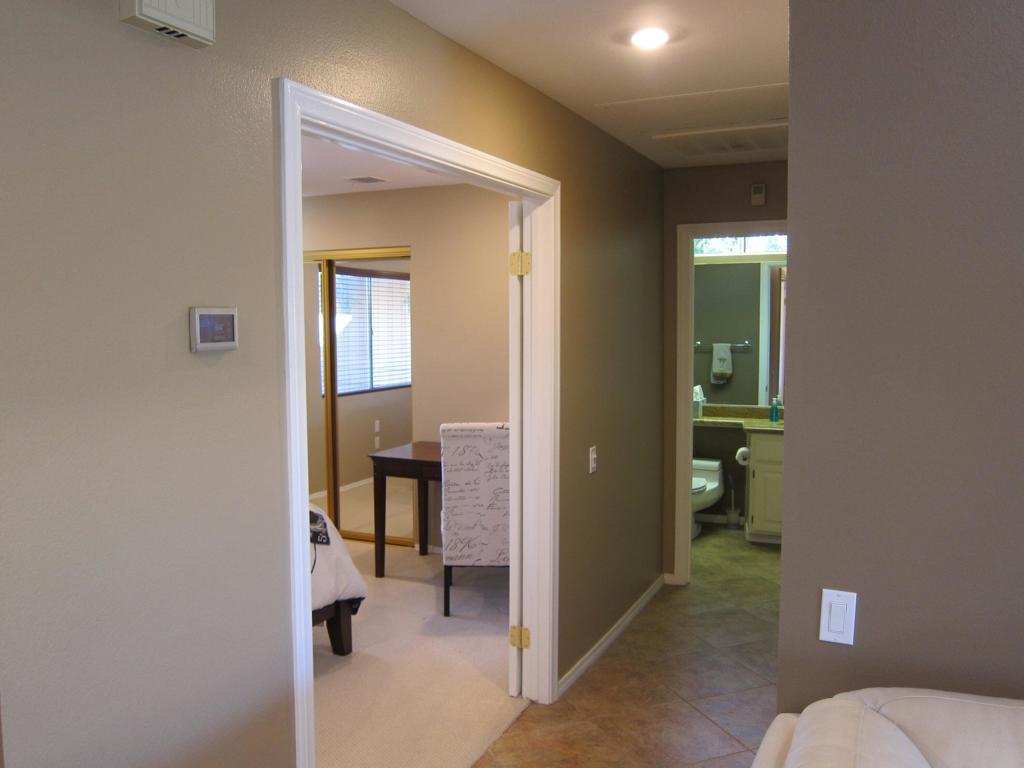 Residential Lease for rent at 40556 Clover Lane, Palm Desert CA featuring 3 beds and 3 baths