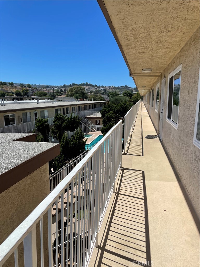 Residential Lease for rent at 25925 Narbonne Avenue 35, Lomita CA featuring 2 beds and 1 bath