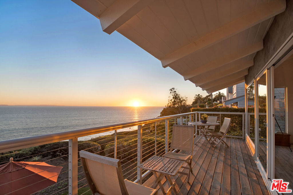 Residential Lease for rent at 2011 Edgewater Way, Santa Barbara CA featuring 2 beds and 2 baths