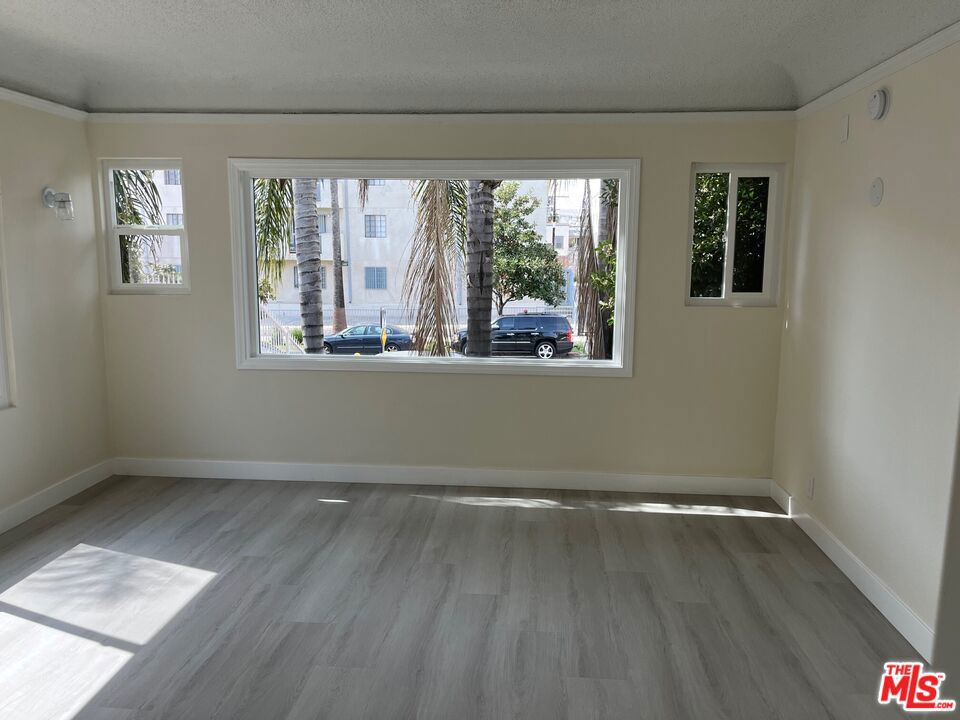Residential Income for sale at 836 S CATALINA Street, Los Angeles CA featuring 8 beds and 8 baths