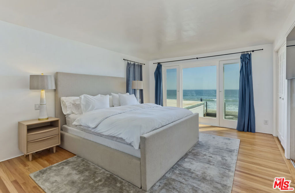 Residential Lease for rent at 23350 Malibu Colony Road 109, Malibu CA featuring 4 beds and 4 baths