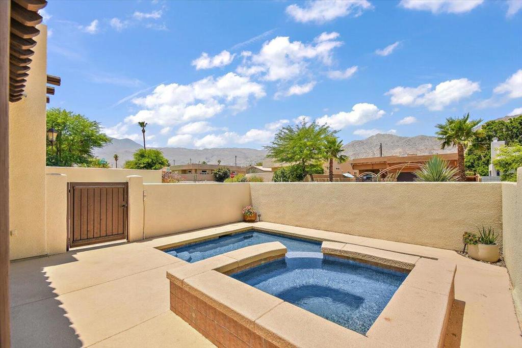 Residential Lease for rent at 53440 Avenida Villa, La Quinta CA featuring 3 beds and 2 baths