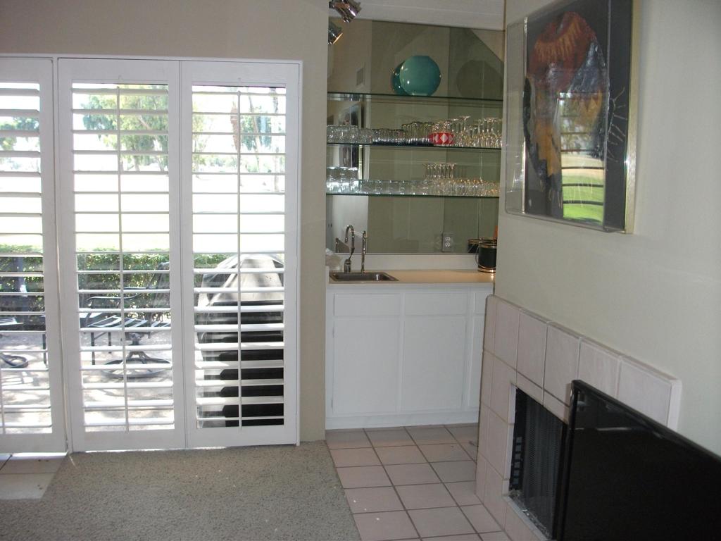 Residential Lease for rent at 107 Racquet Club Drive, Rancho Mirage CA featuring 2 beds and 2 baths