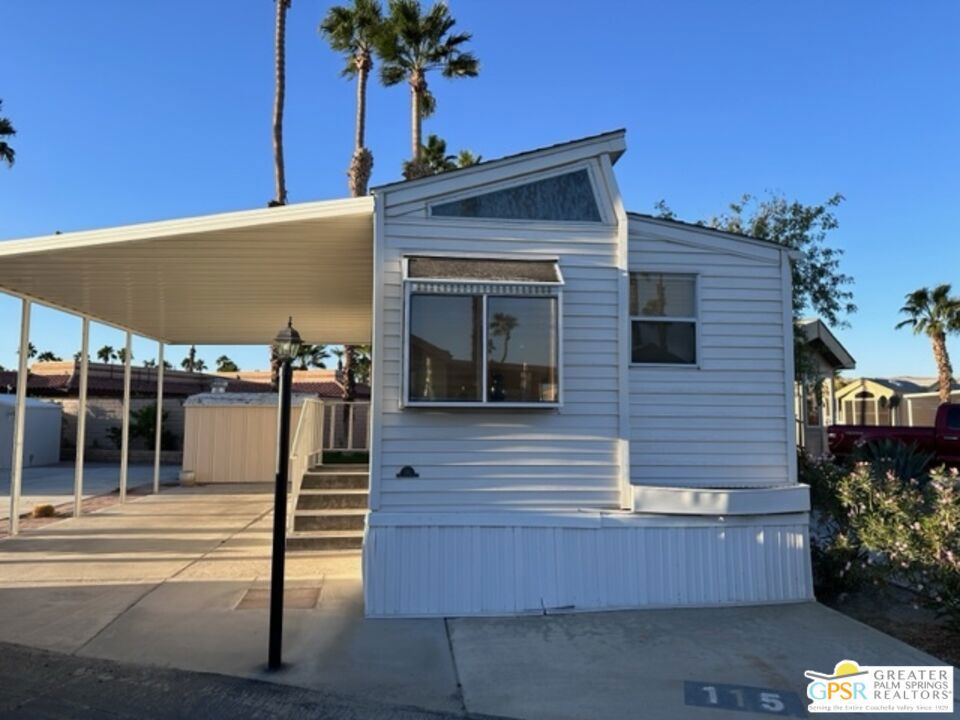 Residential Lease for rent at 69801 Ramon Road 115, Cathedral City CA featuring 1 bed and 1 bath