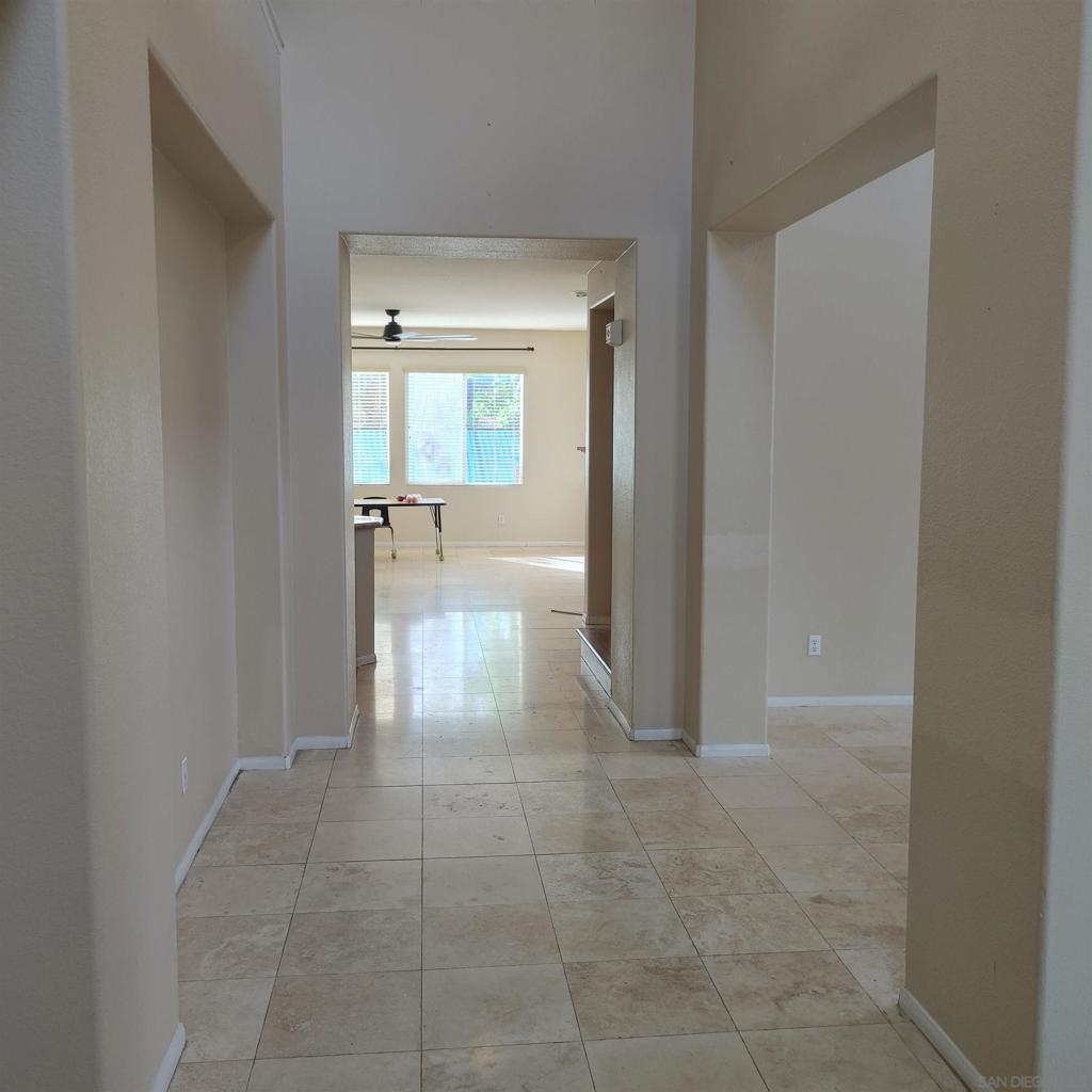 Residential Lease for rent at 382 EDGEWATER DR, San Marcos CA featuring 4 beds and 4 baths