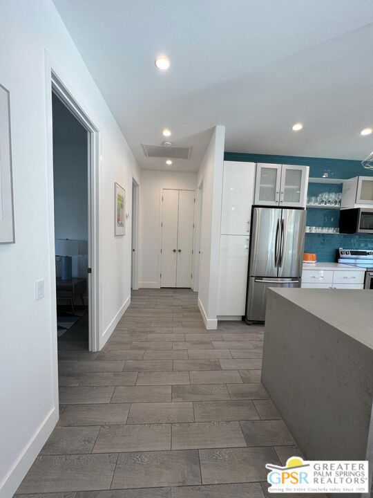 Residential Lease for rent at 67112 W Chimayo Drive, Cathedral City CA featuring 2 beds and 3 baths