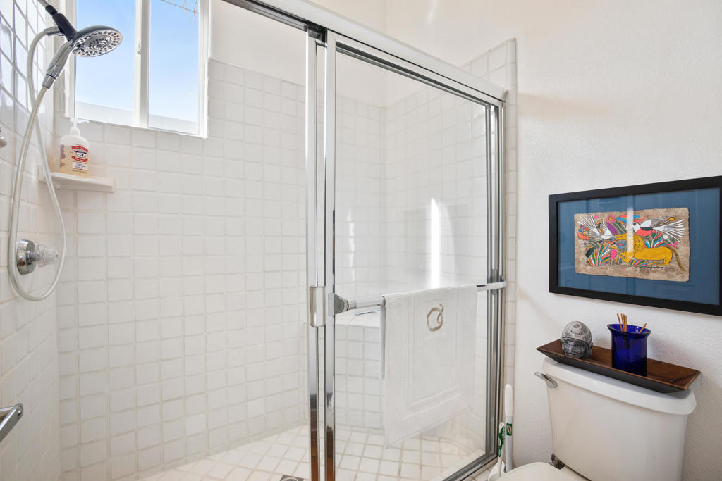 Residential Lease for rent at 54605 Avenida Vallejo, La Quinta CA featuring 3 beds and 2 baths