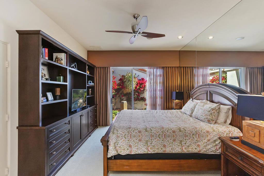 Residential Lease for rent at 359 Desert Holly Drive, Palm Desert CA featuring 3 beds and 2 baths