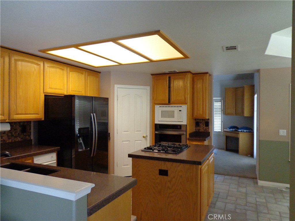 Residential for sale at 26223 Fleet Lane, Helendale CA featuring 3 beds and 3 baths