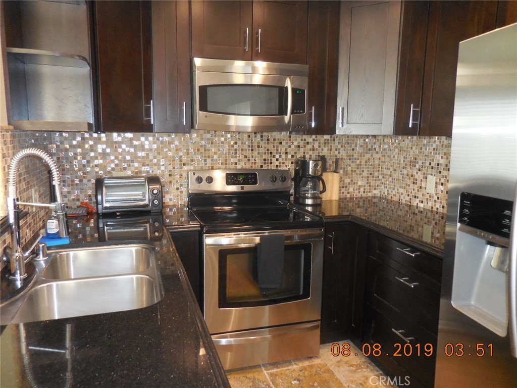 Residential Lease for rent at 711 Pacific Coast Highway 412, Huntington Beach CA featuring 2 beds and 2 baths