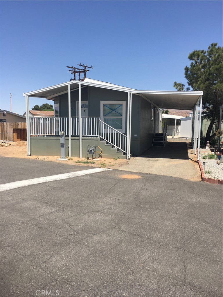 Manufactured In Park for sale at 22601 Bear Valley Rd 33, Apple Valley CA featuring 2 beds and 2 baths