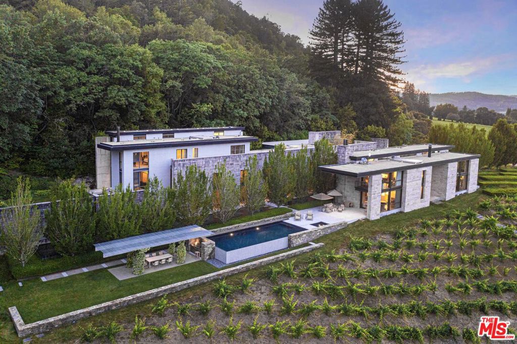 Residential for sale at 7596 Sonoma Mountain Road, Glen Ellen, Sonoma CA featuring 7 beds and 9 baths