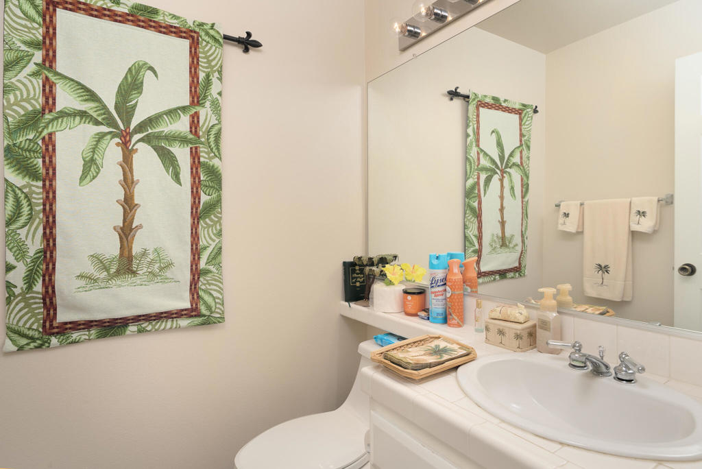 Residential Lease for rent at 29521 E Trancas Drive, Cathedral City CA featuring 2 beds and 3 baths