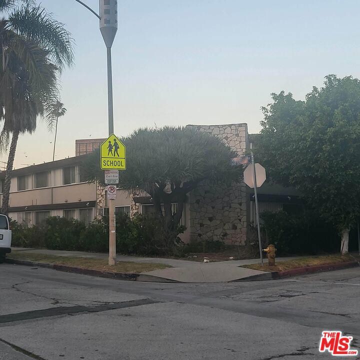 Residential Income for sale at 4085 W 7th Street, Los Angeles CA featuring 48 beds and 48 baths