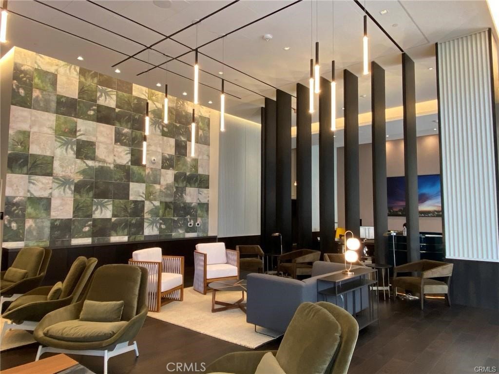 Residential for sale at 400 S Broadway 2504, Los Angeles CA featuring 1 bed and 1 bath