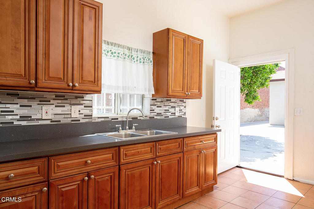 Residential Income for sale at 5321 Denker Avenue, Los Angeles CA