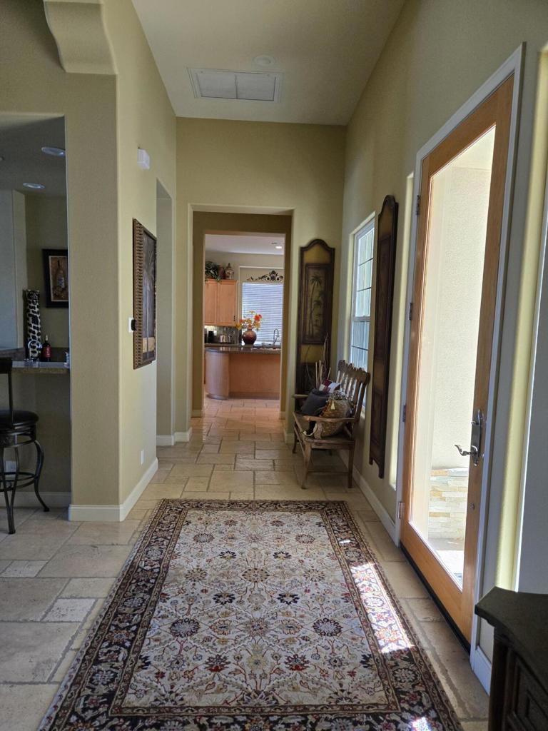 Residential Lease for rent at 15 Via Verde, Rancho Mirage CA featuring 4 beds and 4 baths