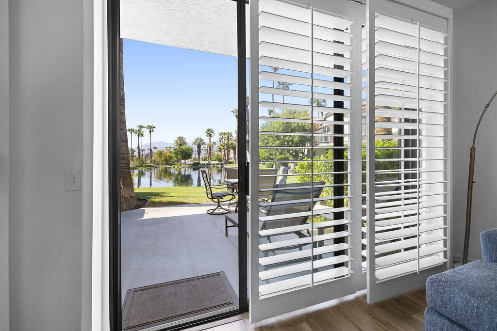 Residential Lease for rent at 79773 Olympia Fields, La Quinta CA featuring 2 beds and 3 baths