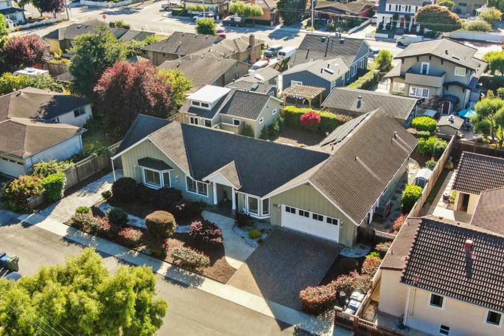 Residential Income for sale at 608 San Benito Street, Half Moon Bay CA