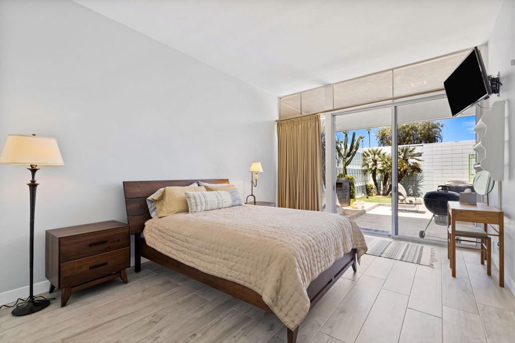 Residential Lease for rent at 72857 El Paseo 502, Palm Desert CA featuring 3 beds and 2 baths