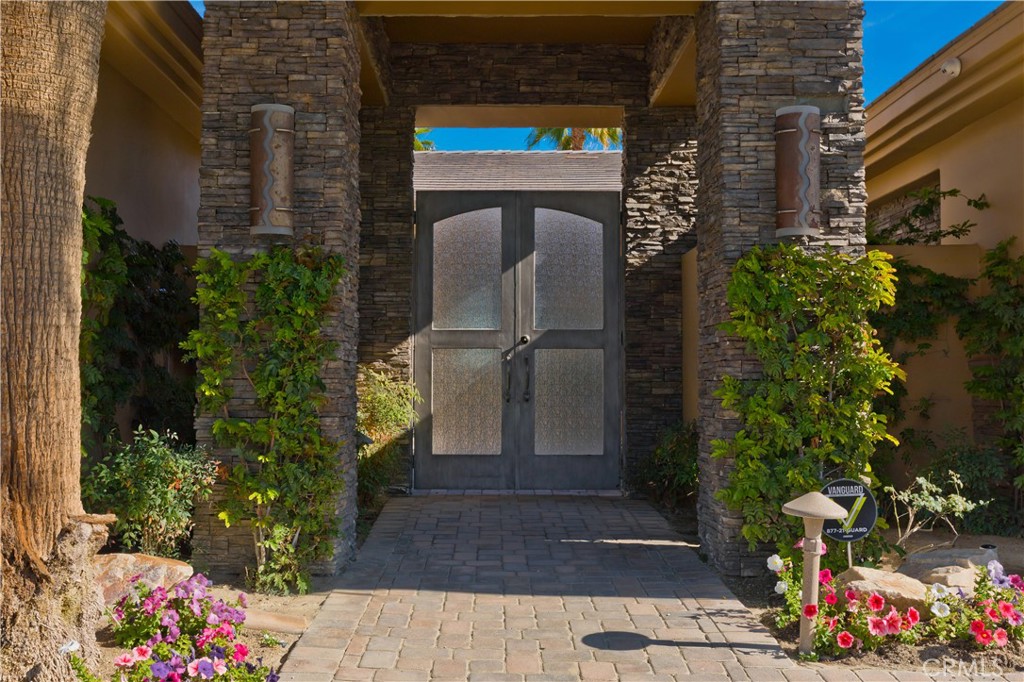 Residential Lease for rent at 57780 Troon Way, La Quinta CA featuring 4 beds and 5 baths