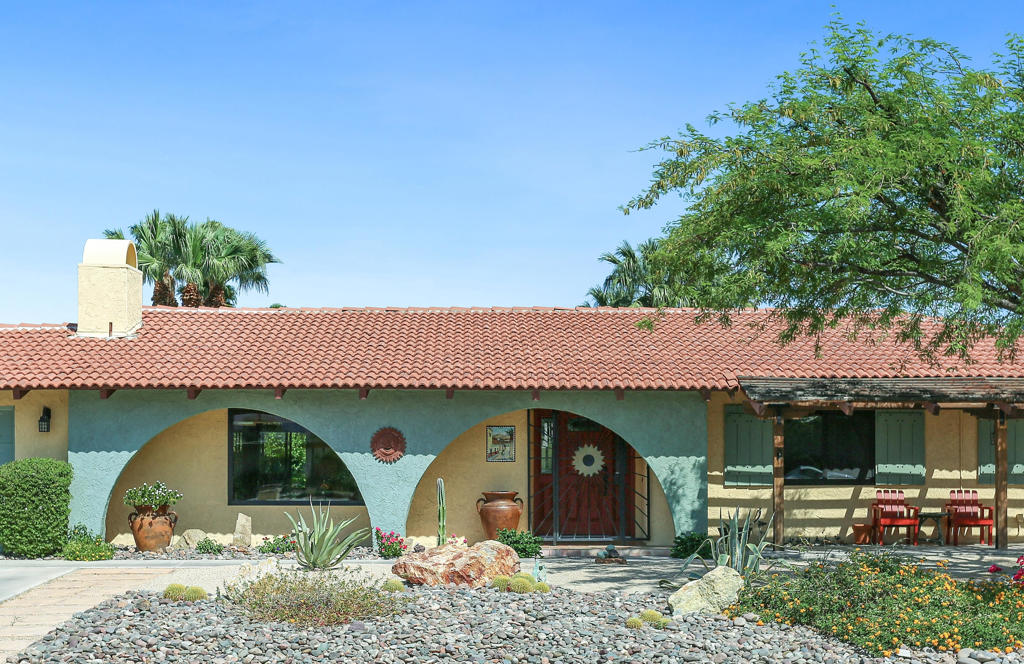 Residential Lease for rent at 1020 N Cerritos Drive, Palm Springs CA featuring 3 beds and 2 baths