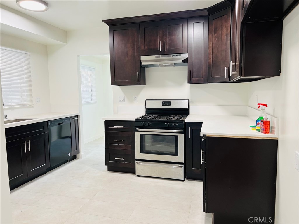 Residential Income for sale at 4920 4922 W Fountain Avenue, Los Angeles CA