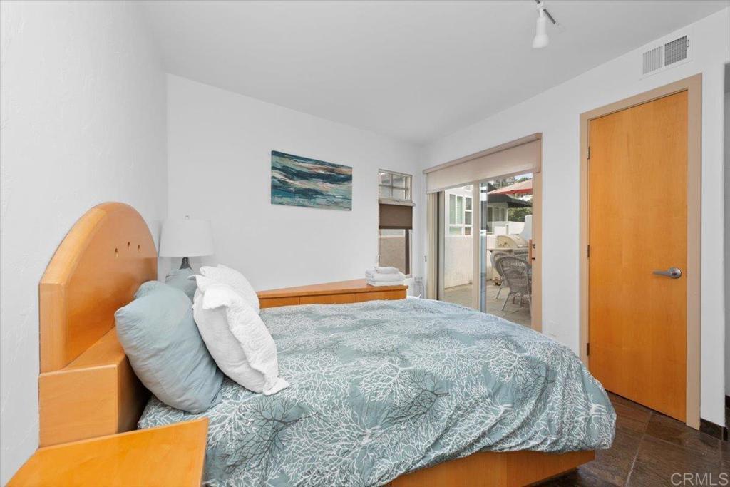 Residential Lease for rent at 1733 Coast, Del Mar CA featuring 2 beds and 2 baths