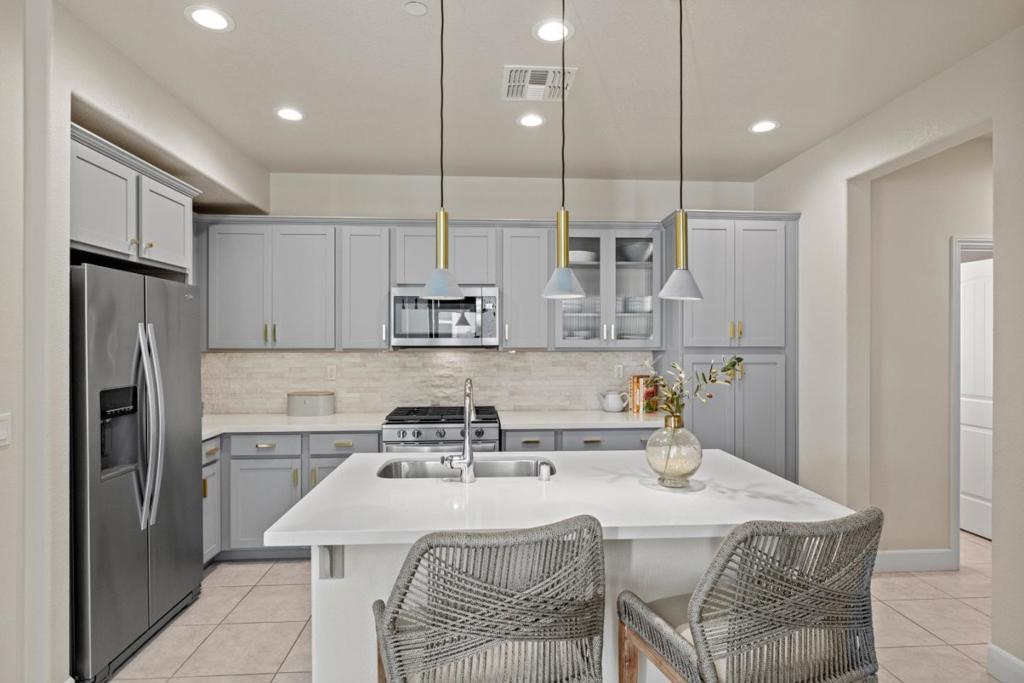 Residential for sale at 21572 Ord Ave., Marina CA featuring 3 beds and 3 baths