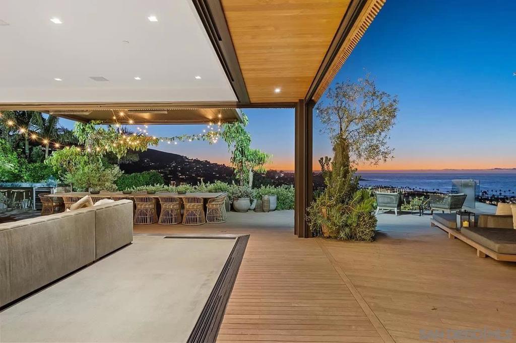 Residential Lease for rent at , La Jolla, San Diego CA featuring 6 beds and 8 baths