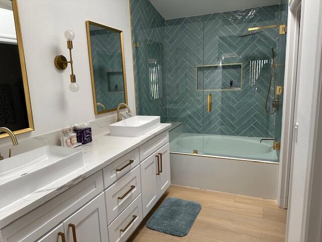 Residential Lease for rent at 41835 Preston Trail, Palm Desert CA featuring 3 beds and 2 baths