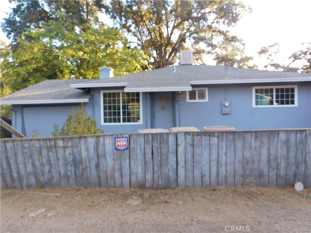 Residential for sale at 14420 Walnut Avenue, Clearlake CA featuring 3 beds and 1 bath