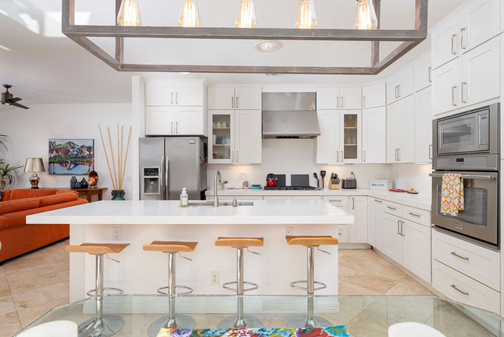 Residential Lease for rent at 67645 S Natoma Drive, Cathedral City CA featuring 2 beds and 3 baths