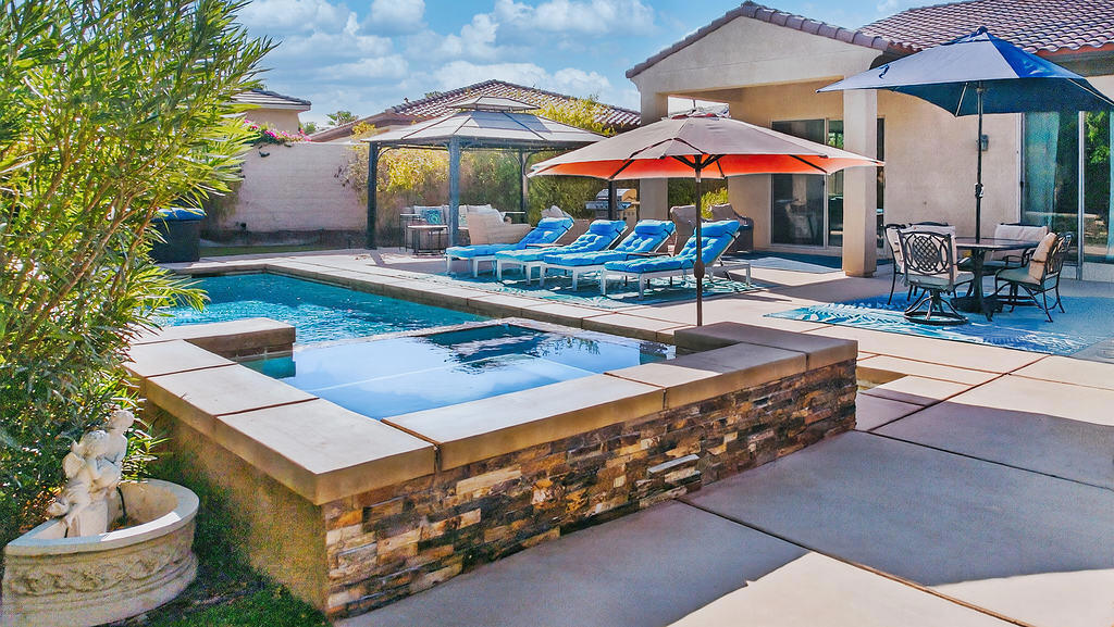 Residential Lease for rent at 39205 Calle Popoca, Indio CA featuring 2 beds and 2 baths