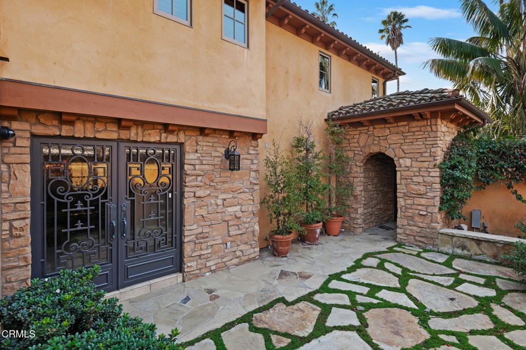 Residential for sale at 2790 Sailor Avenue, Ventura CA featuring 3 beds and 4 baths