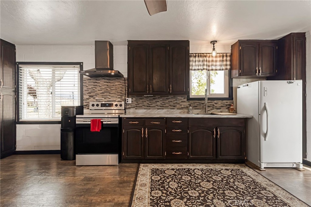 Residential for sale at 4100 County Road 306, Orland CA featuring 4 beds and 3 baths