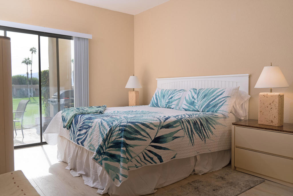 Residential Lease for rent at 67399 Toltec Court, Cathedral City CA featuring 1 bed and 2 baths