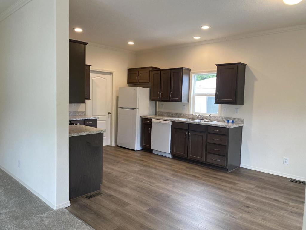 Manufactured In Park for sale at 99 Marigold Avenue, Auburn CA featuring 2 beds and 2 baths