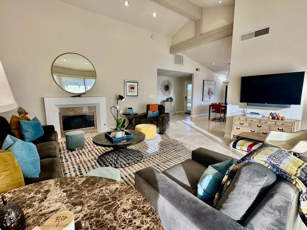 Residential Lease for rent at 359 Villena Way, Palm Desert CA featuring 2 beds and 3 baths