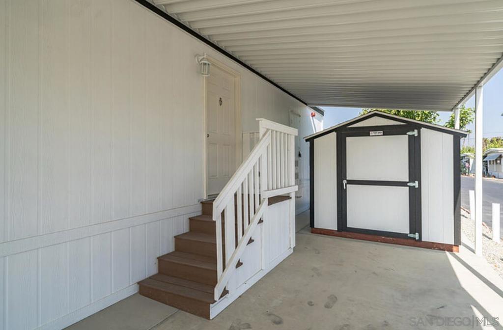Manufactured In Park for sale at 25521 N Lincoln Ave 99, Hemet CA featuring 2 beds and 1 bath