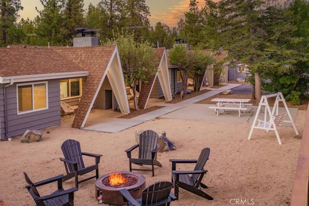 Residential Income for sale at 560 Edgemoor Road, Big Bear Lake CA