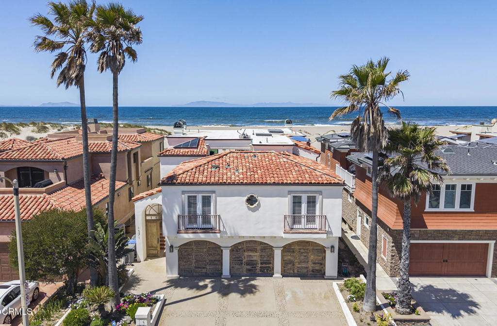 Residential Lease for rent at 1571 Mandalay Beach Road, Oxnard CA featuring 4 beds and 6 baths