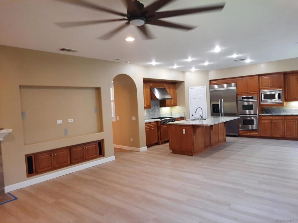 Residential Lease for rent at 1894 SHADETREE Dr, San Marcos CA featuring 4 beds and 3 baths