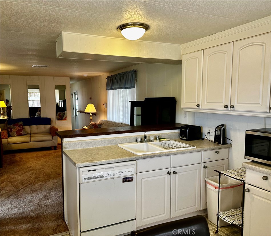 Manufactured In Park for sale at 24414 University Avenue 68, Loma Linda CA featuring 1 bed and 1 bath