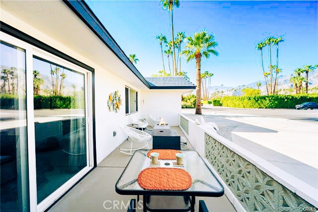 Residential for sale at 1190 S Calle Marcus, Palm Springs CA featuring 3 beds and 3 baths