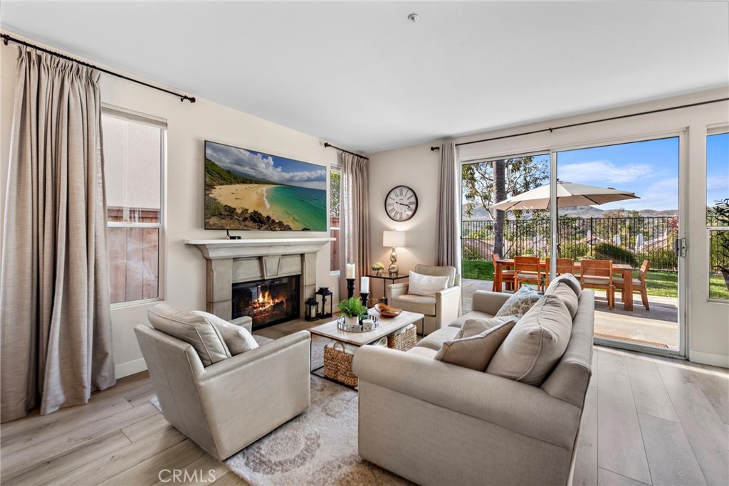 Residential Lease for rent at 2004 Via Solona, San Clemente CA featuring 4 beds and 3 baths