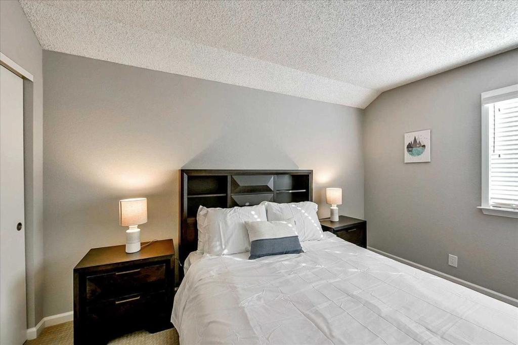 Residential Lease for rent at 6429 Mcabee Road, San Jose, Santa Clara County CA featuring 4 beds and 3 baths