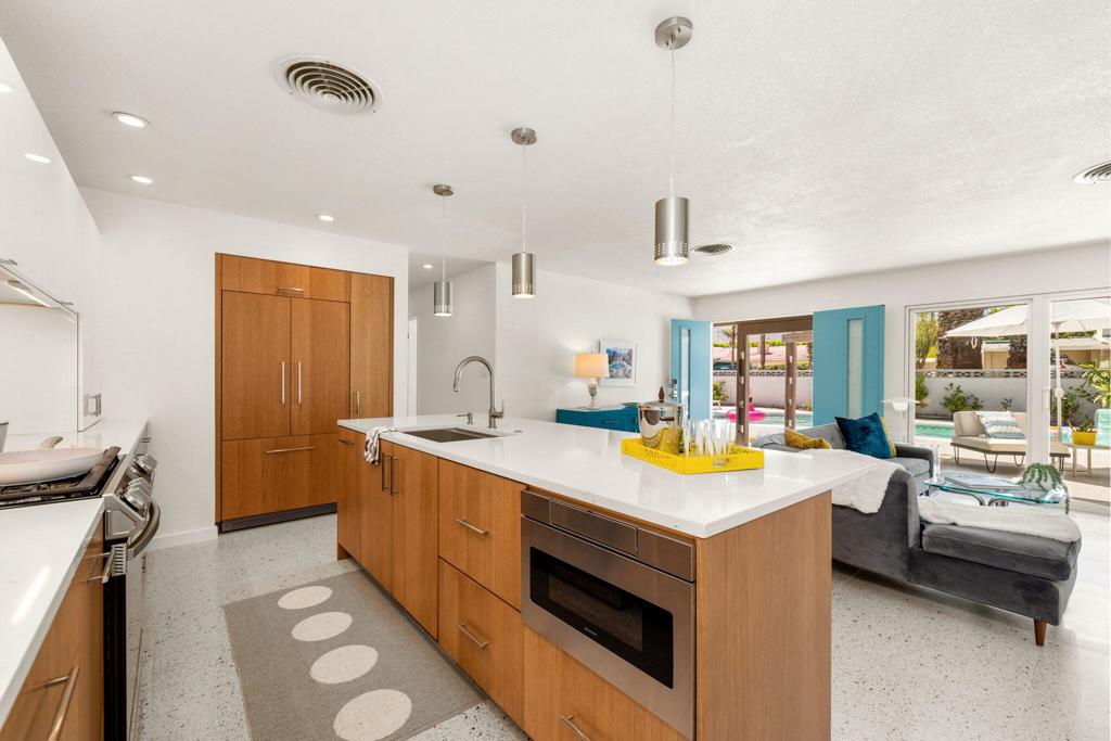 Residential Lease for rent at 74350 Covered Wagon Trail A, Palm Desert CA featuring 3 beds and 2 baths