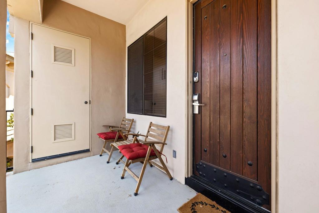 Residential for sale at 50700 Santa Rosa Plaza 7, La Quinta CA featuring 1 bed and 1 bath