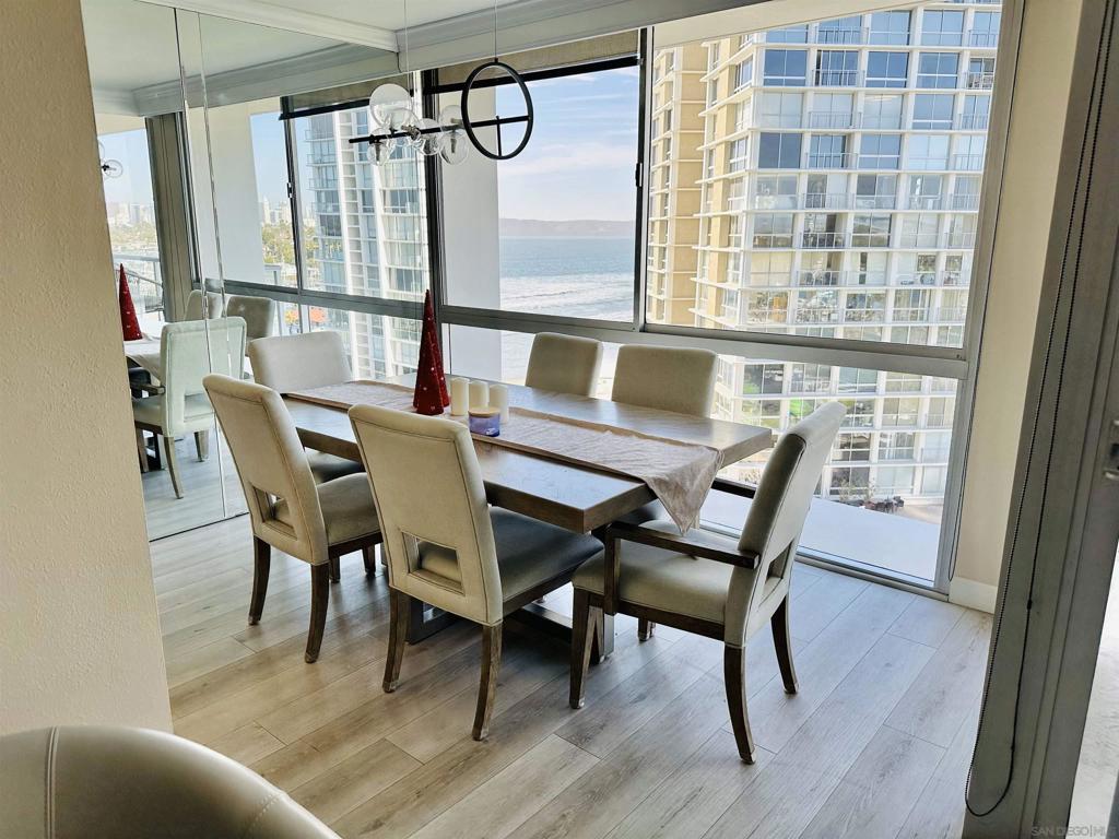 Residential Lease for rent at 1730 Avenida Del Mundo 805, Coronado CA featuring 1 bed and 1 bath